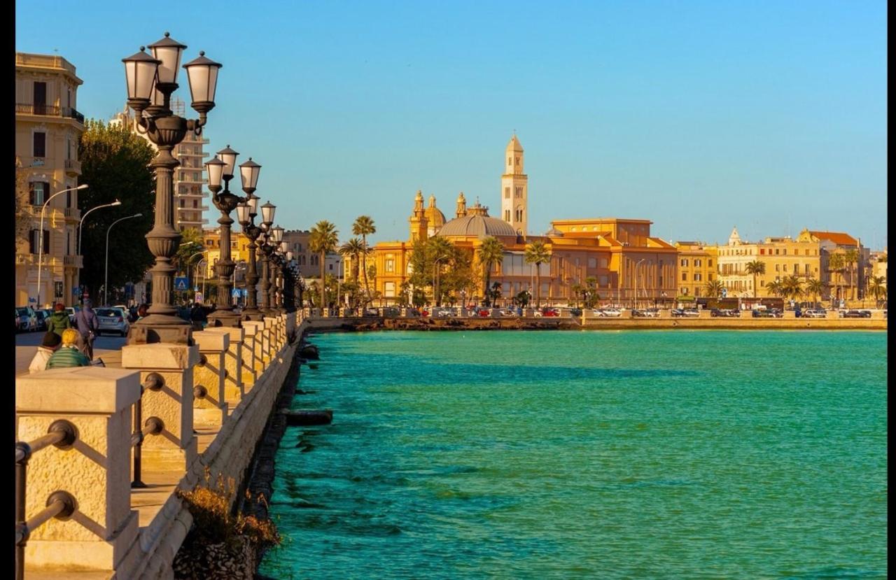 Case Vacanza E Camere In Villa Isabella Con Parcheggio Custodito E Wifi ジョーイア・デル・コッレ エクステリア 写真